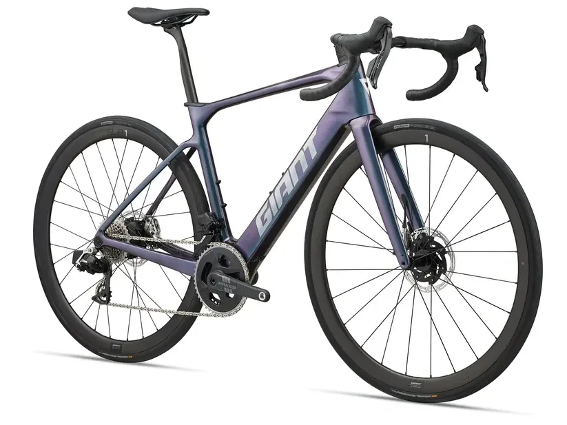 Giant Defy Advanced E+ 0 – El-racer & gravel hos Kobolt Bikes